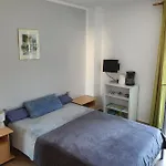 Ilona Apartment *