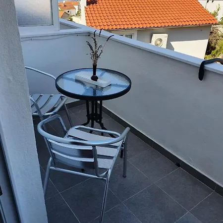 アパート Ilona *